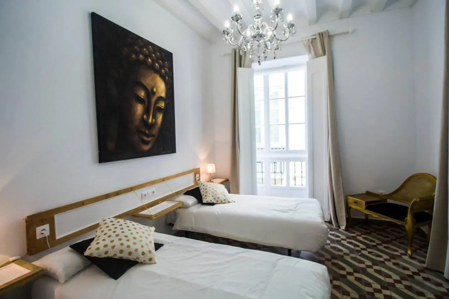 Apartamento SimplyHosted Casa Buda Cádiz España